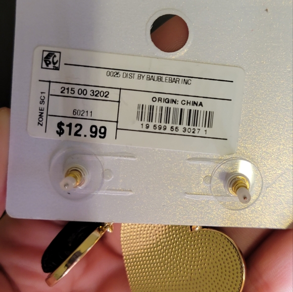 🔴 SOLD ELSEWHERE Black heart dangling earrings - Picture 2 of 2